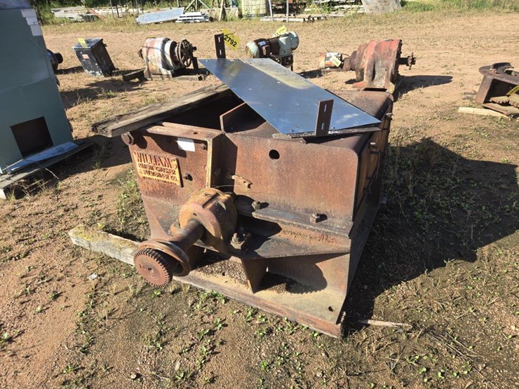 #2792-•-williams-pulverizer-image-2