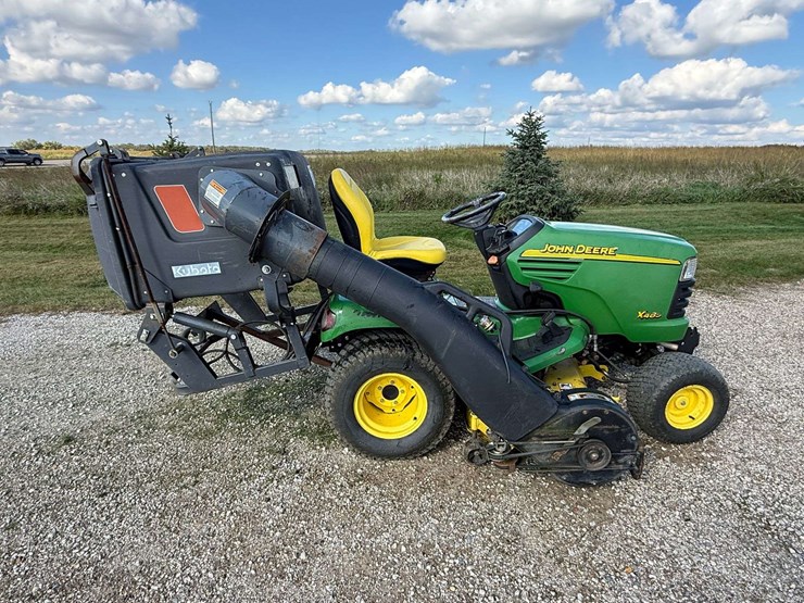 john-deere-x485-image-3