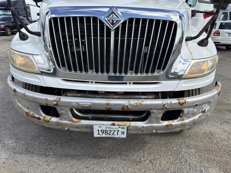 2007-international-durastar-4400-image-28