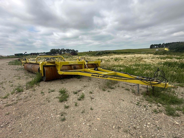 degelman-8000-landroller-image-24