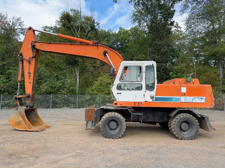 1995-daewoo-dh200w-image-2