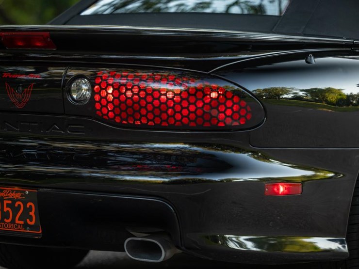 #2284-•-2002-pontiac-firebird-trans-am-convertible-image-16