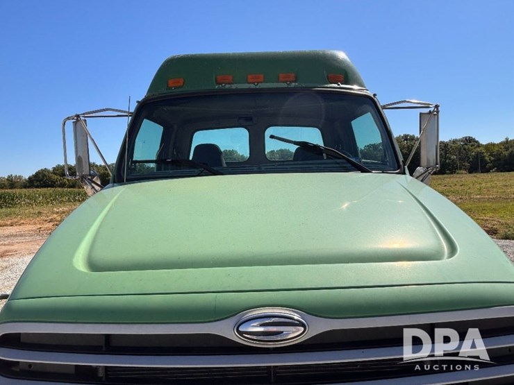 2004-sterling-day-cab-truck-(gp11427,-unit-31350)-image-17