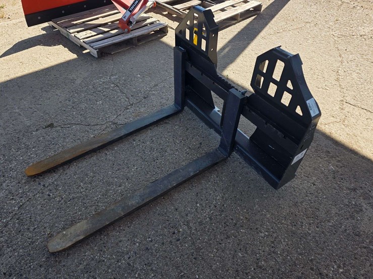 cid-x-treme-attachments-walk-through-pallet-forks,-4,000lb,-48”,-sn:-315879,-new-image-1