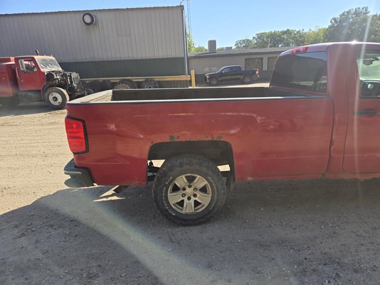 2014-chevrolet-silverado-1500-image-14
