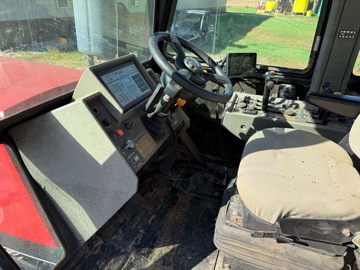 1985-case-ih-4894-image-37