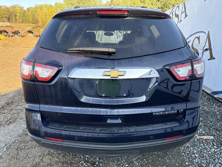 2016-chevrolet-traverse-image-4