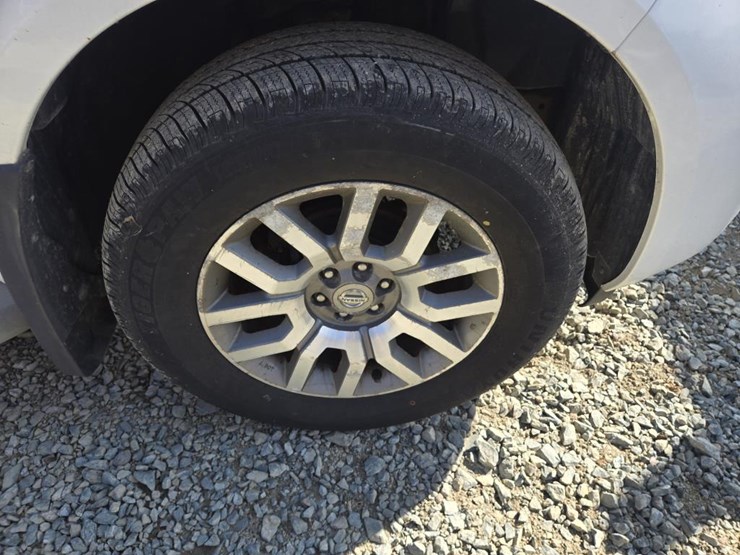 2009-nissan-pathfinder-le-image-46