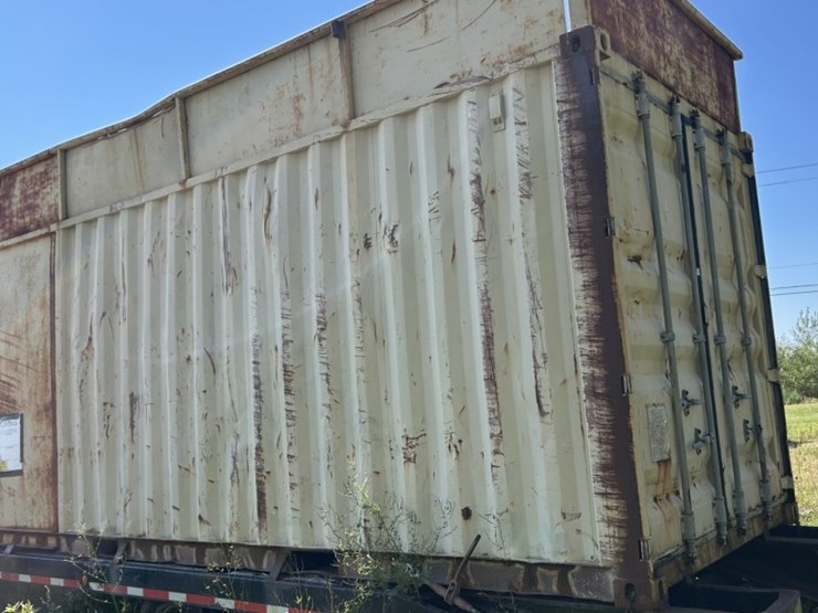 #1753-•-2005-western-star-tri-axle-storm-cleanup-truck-image-17