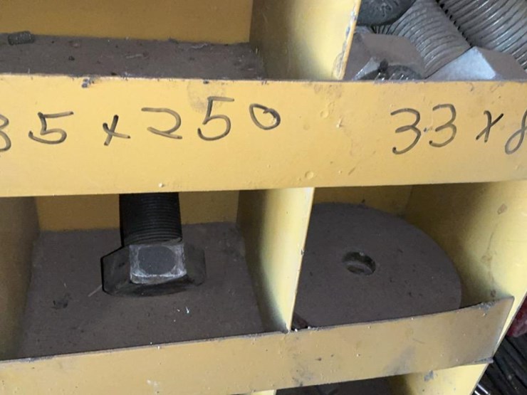 #122-•-nuts-and-bolts-racks-image-122