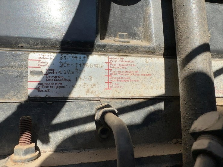 1995-ford-l9000-image-9