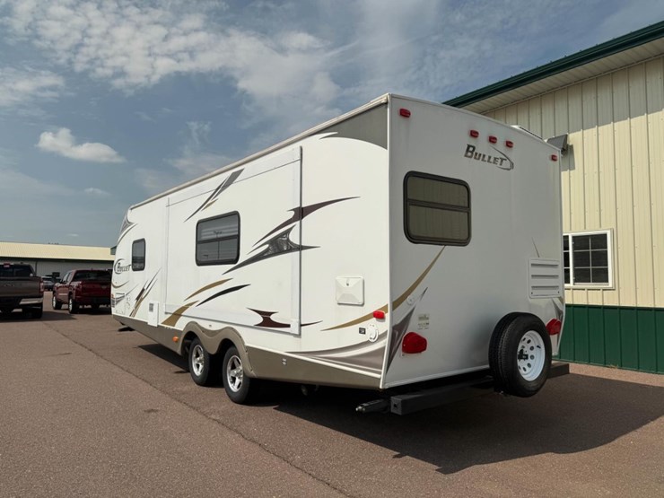#2285-•-2010-keystone-bullet-250rks-camper-image-6