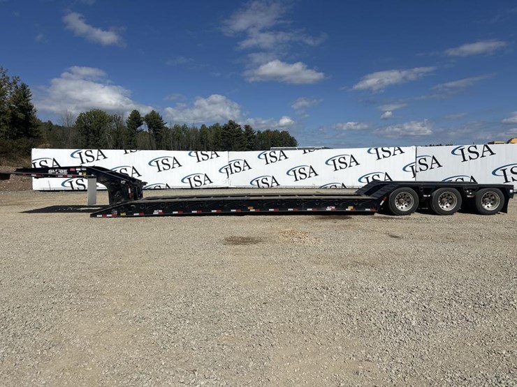 2024-globe-lowboy-image-2