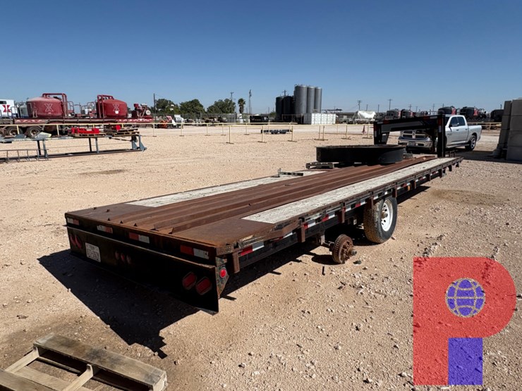 2004-big-bubba’s--25’-x-8’-t/a-gooseneck-trailer-image-5