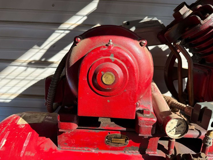 united-states-air-compressor,-5hp,-3-phase,-model-fa983-image-3
