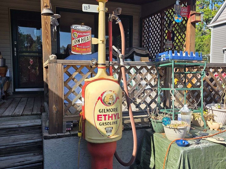 gilmore-ethyl-gasoline-pump,-working-order-(early-gilbert-and-barker-non-visible-pump)-image-1