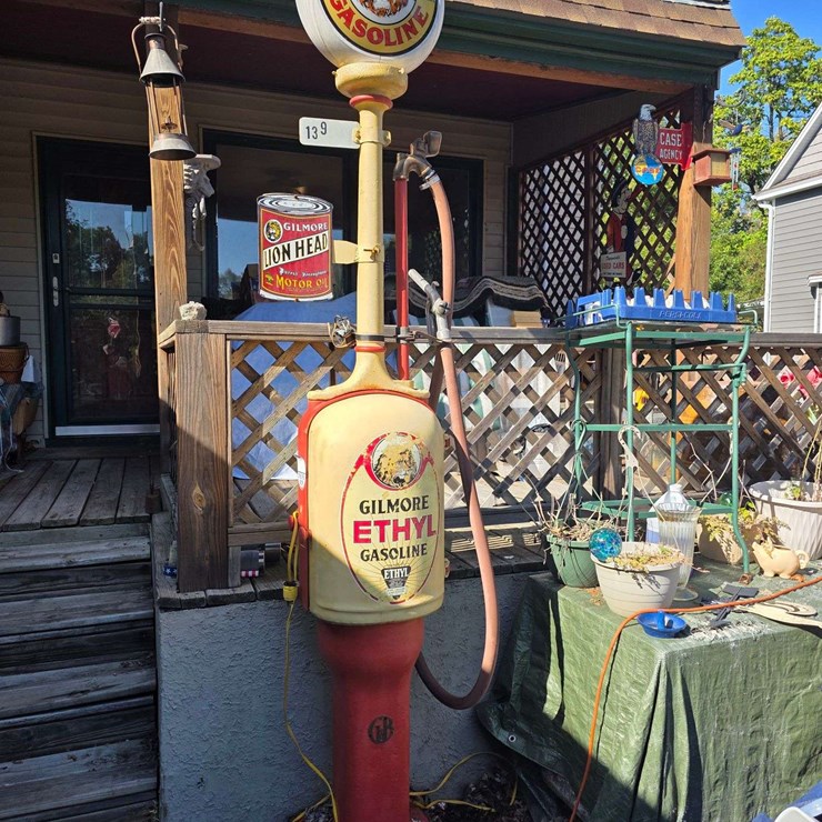 Gilmore Ethyl Gasoline Pump, Working Order (Early Gilbert and Barker Non Visible Pump)
