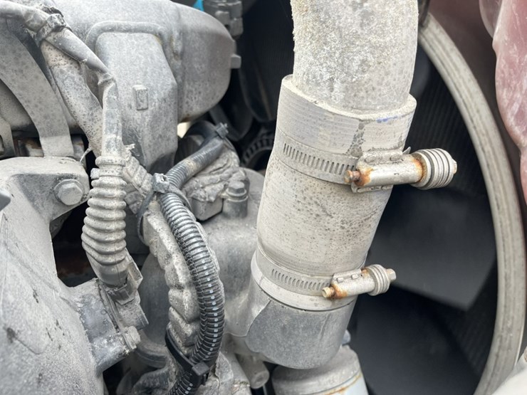 2020-kenworth-t680-image-40