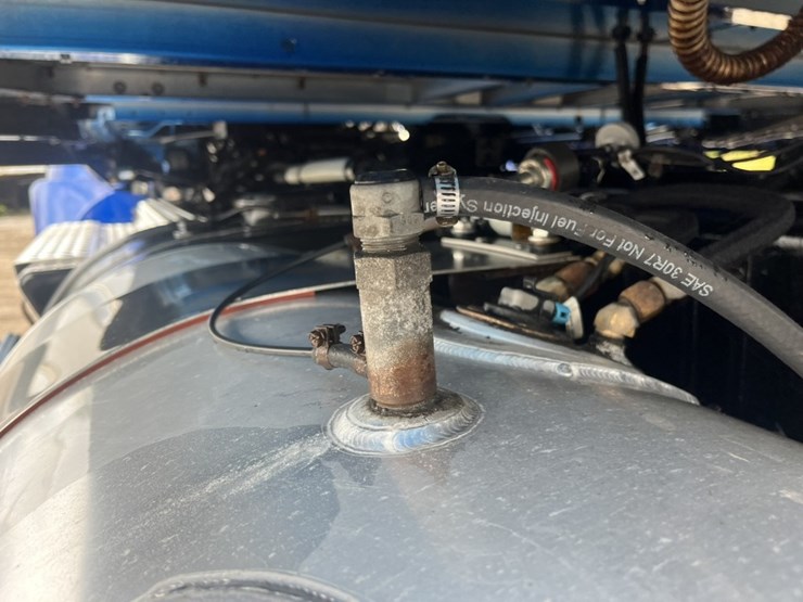 2020-kenworth-t680-image-61