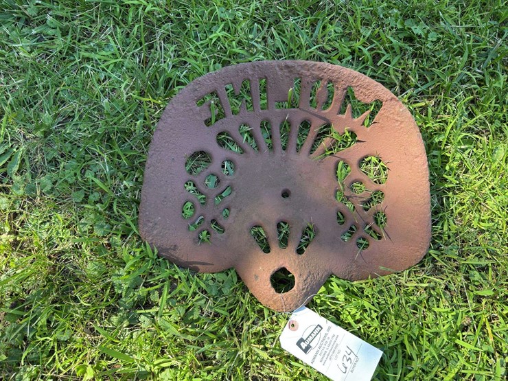 moline-plow-seat-image-1
