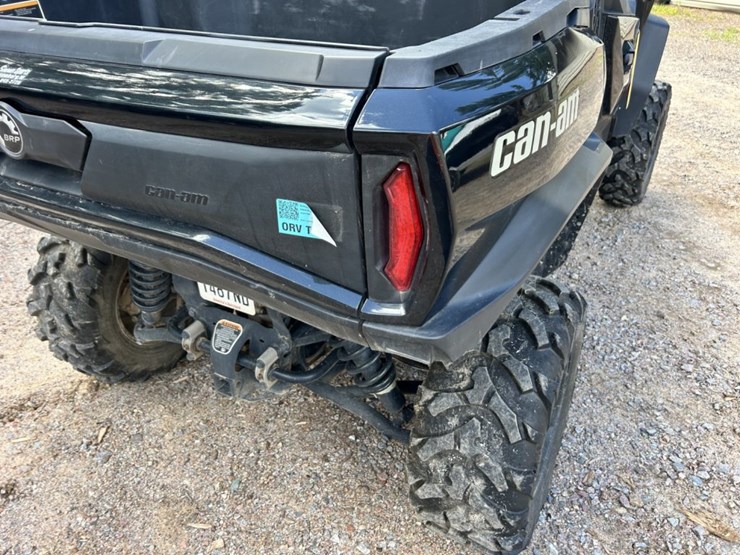 #1400-•-2023-can-am-commander-1000r-xt-image-20