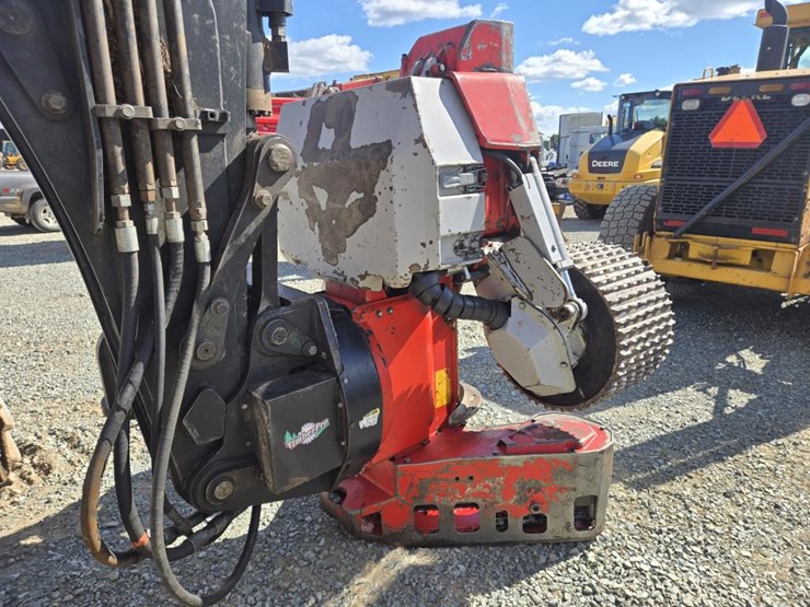 2010-timberpro-tn725b-image-12