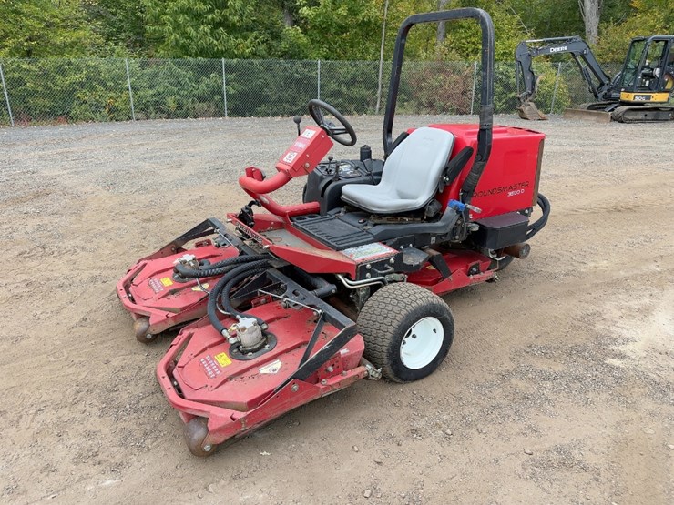 toro-groundsmaster-3500d-image-1