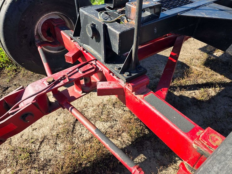 anhydrous-running-gear,-extendable-hitch,-rear-brakes,-21.5l-16.1-tires,-rear-lights-image-5
