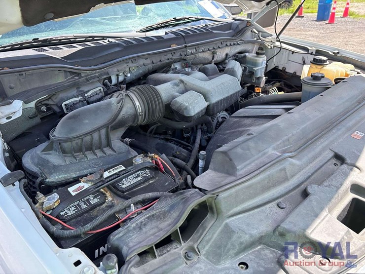 2017-ford-f550-image-9