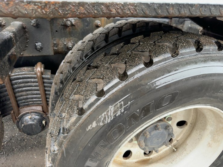 2003-mack-granite-cv713-image-14