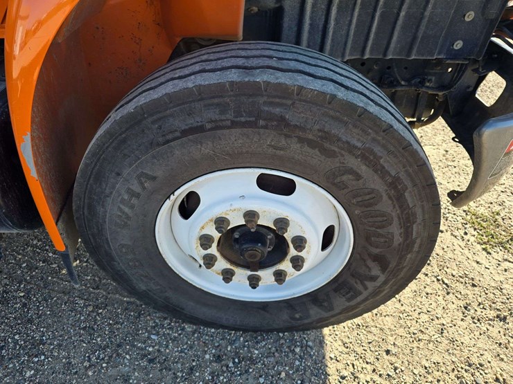 2006-international-durastar-4400-image-71