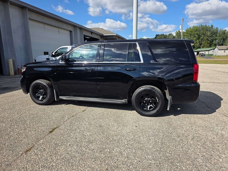 2019-chevrolet-tahoe-image-15