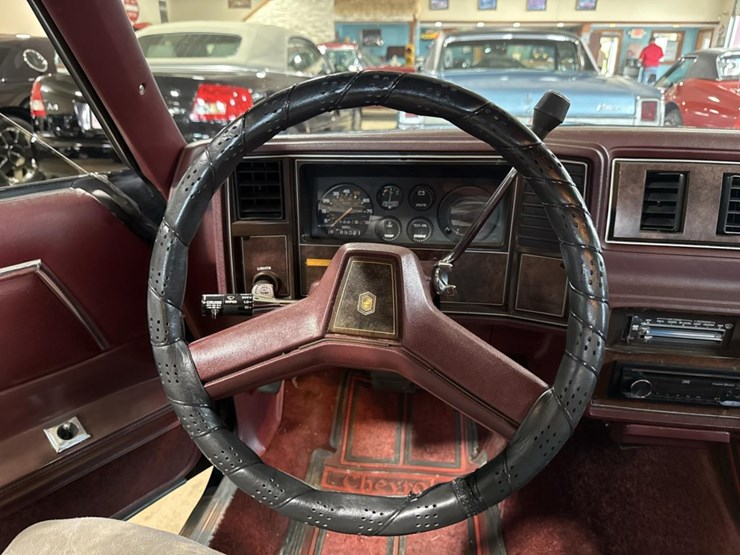 #1391-•-1983-chevrolet-el-camino-car-image-42