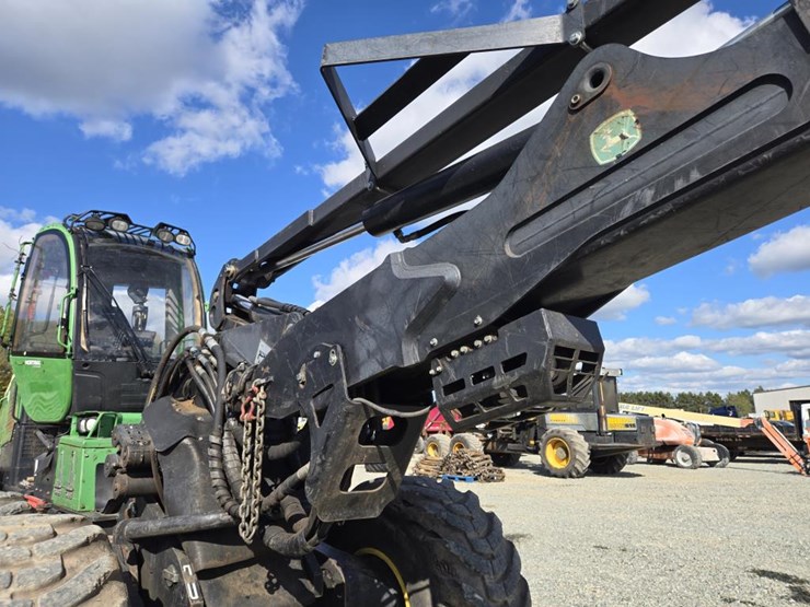 2010-john-deere-2010-image-44