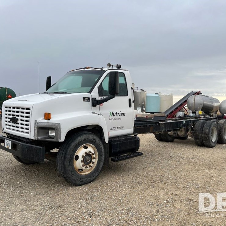 2005 Chevrolet C8500 Cab/Chassis (JN0785, Unit 98847)