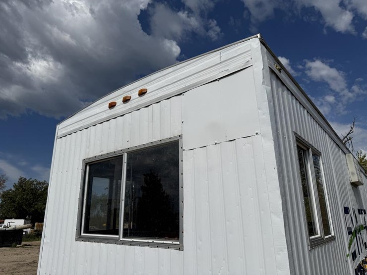 #1089-•-mobile-office-trailer-image-9