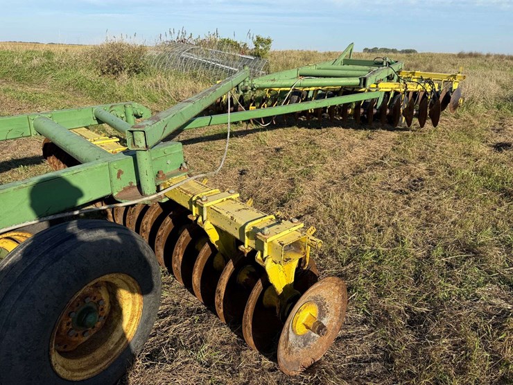 john-deere-360-image-31