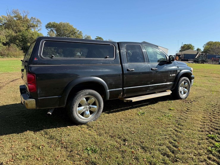 2008-ram-1500-big-horn-image-6