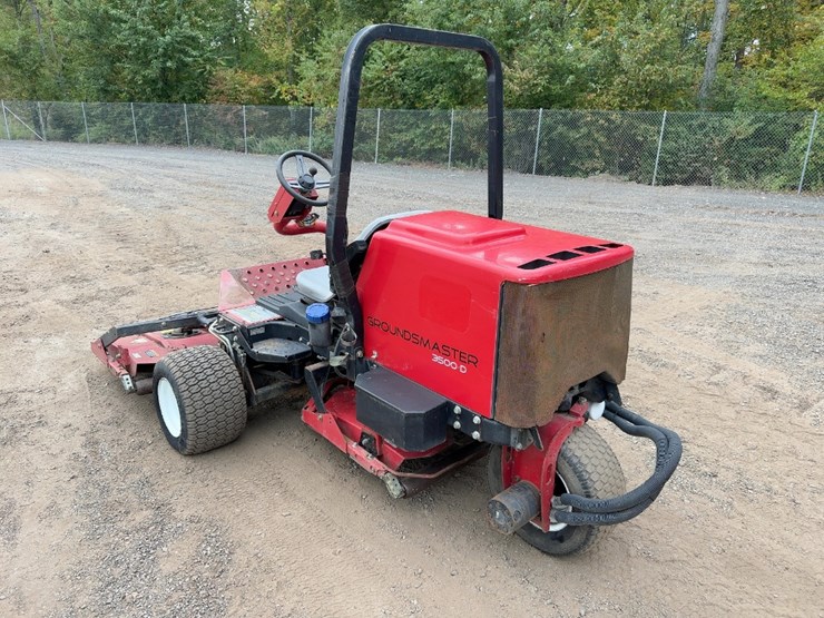 toro-groundsmaster-3500d-image-3