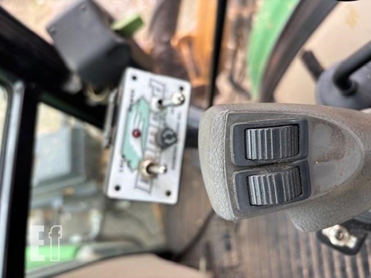 john-deere-5525-image-9