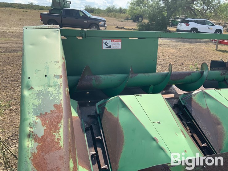 john-deere-546-image-16