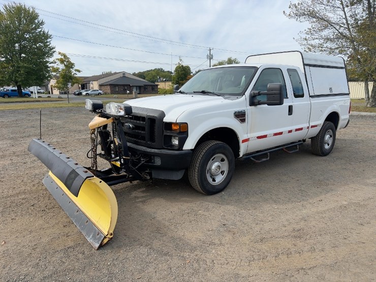 2009-ford-f250-xl-image-1