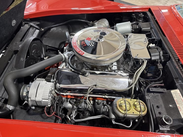 #1390-•-1969-chevrolet-corvette-stingray-car-image-9