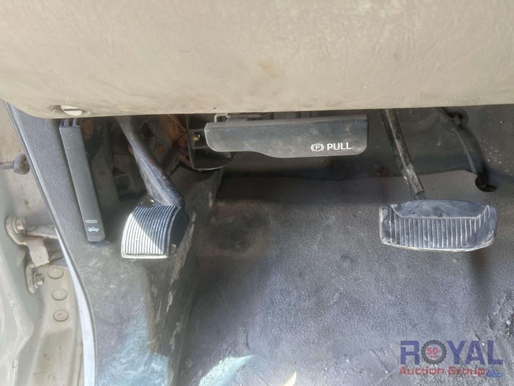 1999-ford-f450-image-23