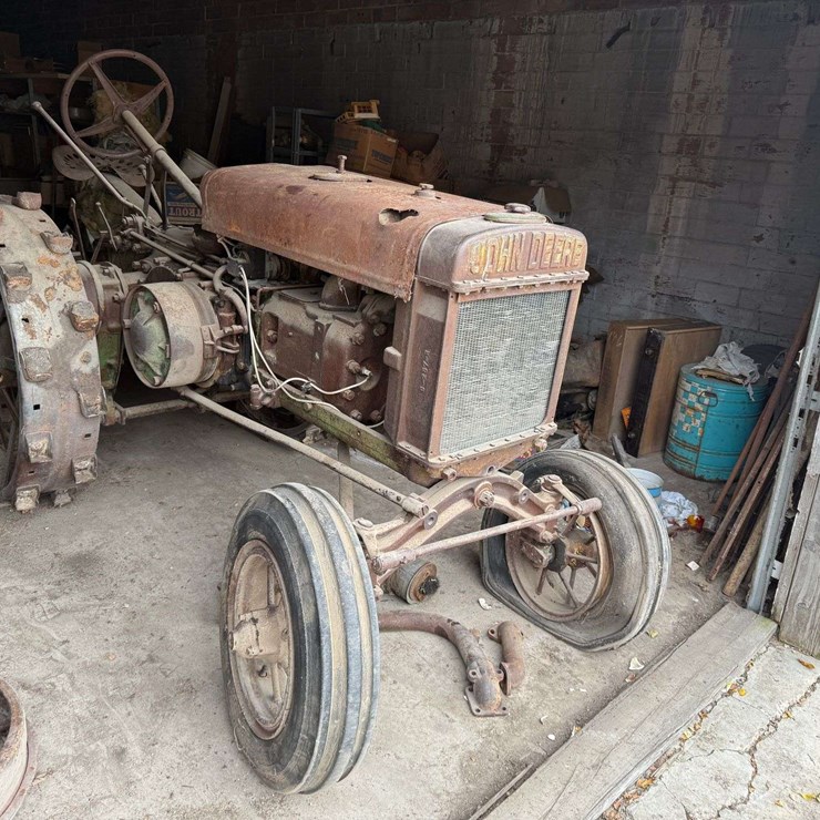JOHN DEERE GP