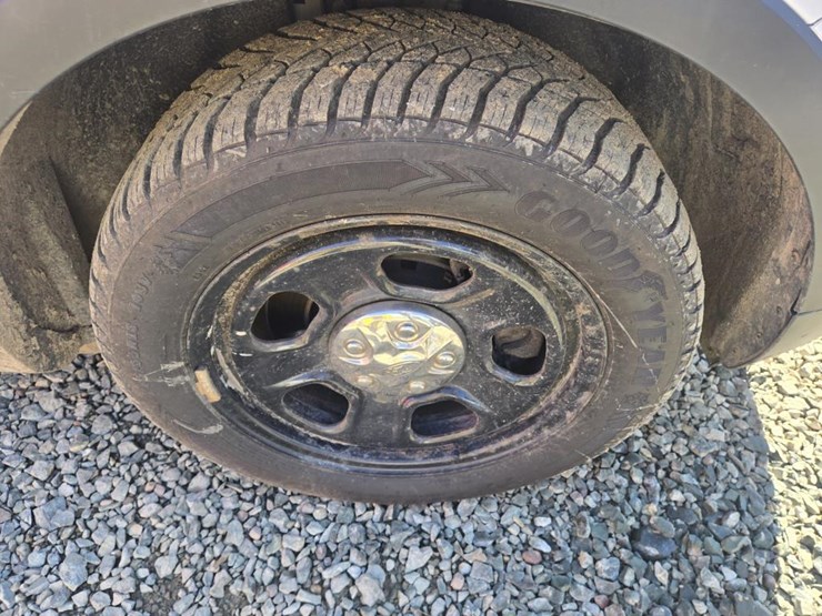 2018-ford-explorer-image-41