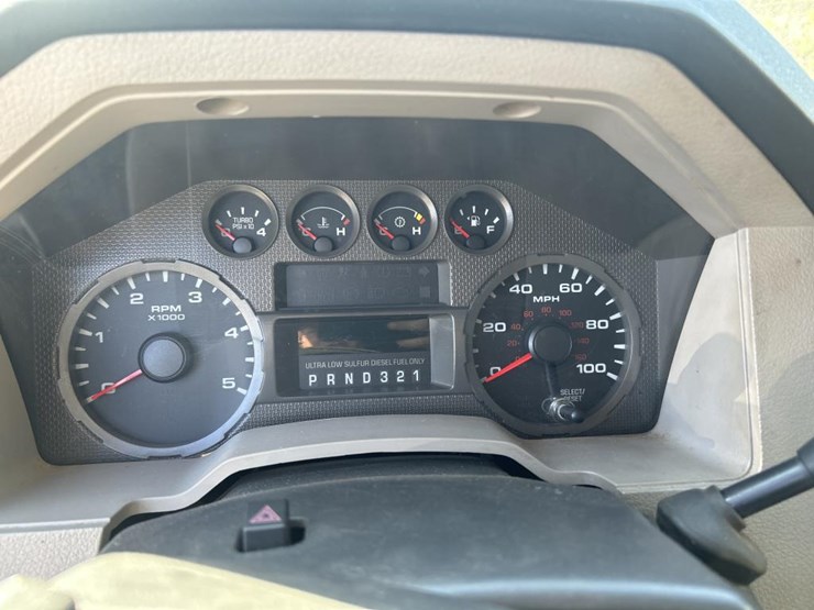 2010-ford-f250-xlt-image-69