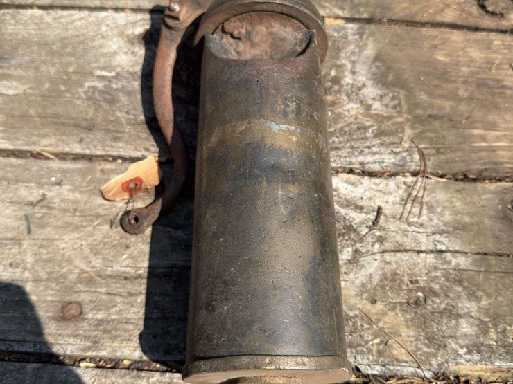 3"-3-chime-whistle-image-3