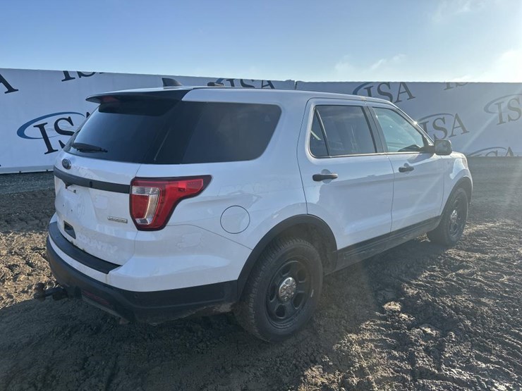 2018-ford-explorer-image-5