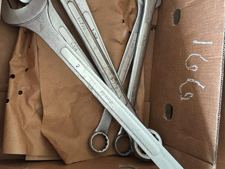 #166-•-open-end-wrenches-1-3/8---2"-image-1